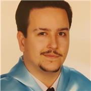 Soy un profesor joven, con mucha motivación y ganas de prestarme a la enseñanza. Mis alumnos pueden ser de cualquier curso mientras pertenezcan a ESO o Bachillerato. En el apartado de la Historia, e Historia del Arte podría dar hasta nivel universitario.